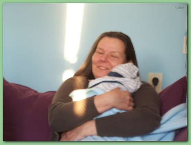 602x451 pixels (18K)